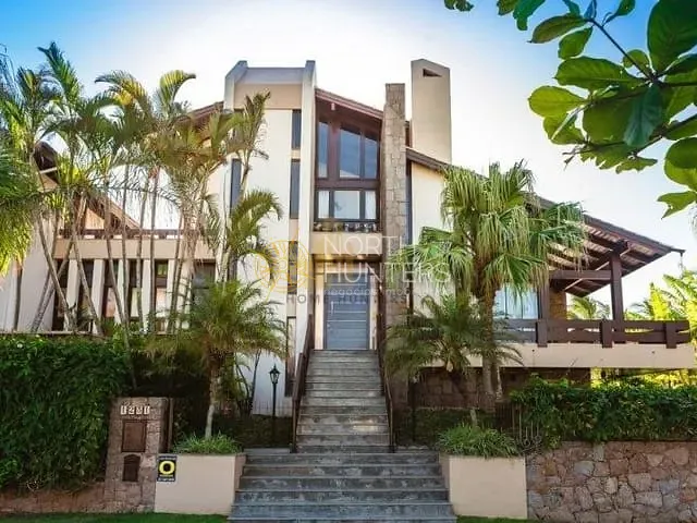 Casa com 1000m² 6 quartos e 9 banheiros, para alugar, no bairro Jurerê Internacional em Florianópolis