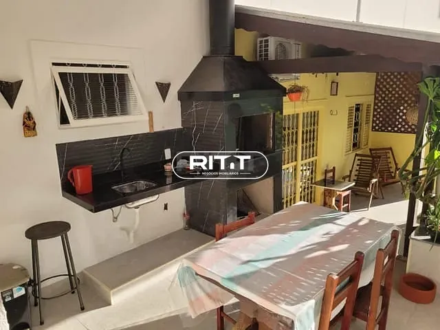 Casa com 250m² 4 quartos e 4 banheiros, à venda, no bairro Jardim Boa Esperança em Campinas