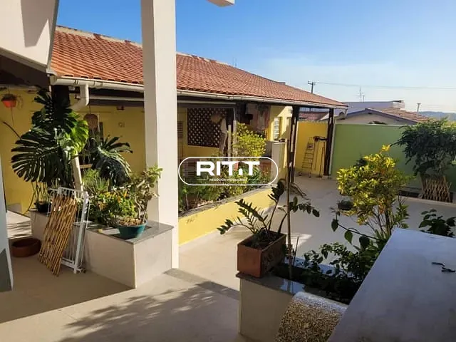 Casa com 250m² 4 quartos e 4 banheiros, à venda, no bairro Jardim Boa Esperança em Campinas