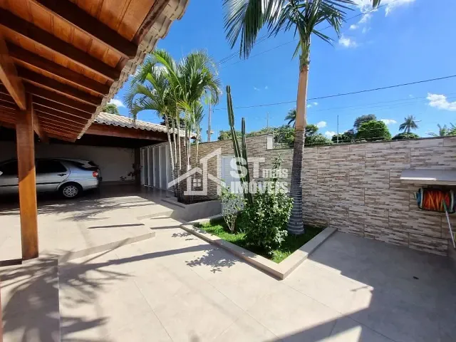 Casa com 640m² 3 quartos e 3 banheiros, à venda, no bairro Vila Santa Cecília em Andradas