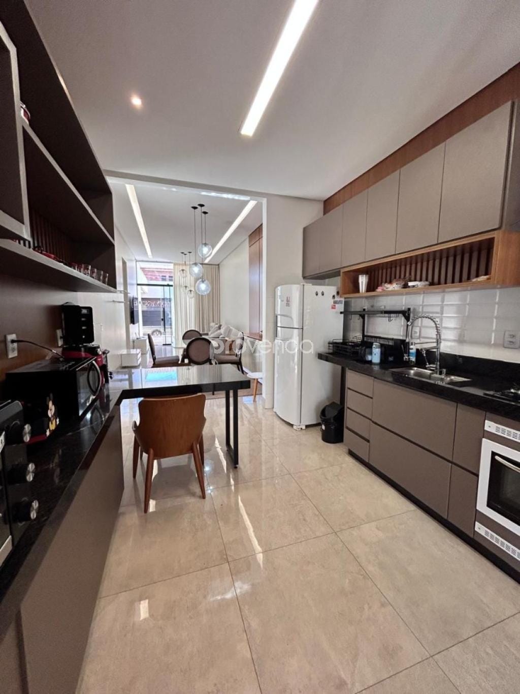 Casa, 3 quartos, 176 m² - Foto 4