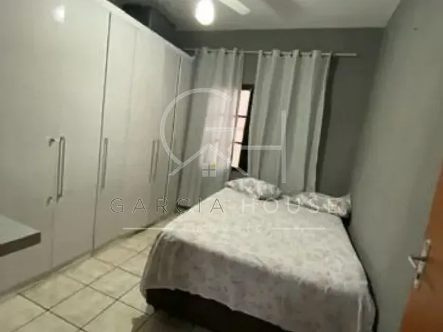 Casa com 210m² 4 quartos e 2 banheiros, à venda, no bairro Jardim Joaquim Procópio de Araújo Ferraz em Ribeirão Preto
