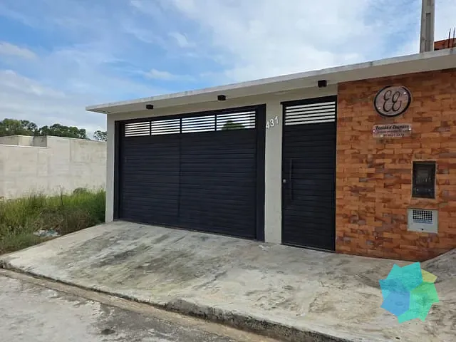 Casa com 300m² 2 quartos e 3 banheiros, à venda ou para alugar, no bairro Jardim Taquaral em Salto