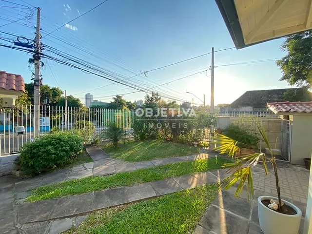 Casa com 250m² 3 quartos e 2 banheiros, à venda, no bairro Guarani em Novo Hamburgo
