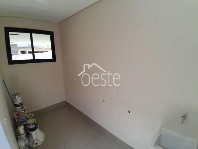 Casa com 324m² 3 quartos e 1 banheiro, à venda, no bairro Jardim Santa Alice em Santa Bárbara D'Oeste