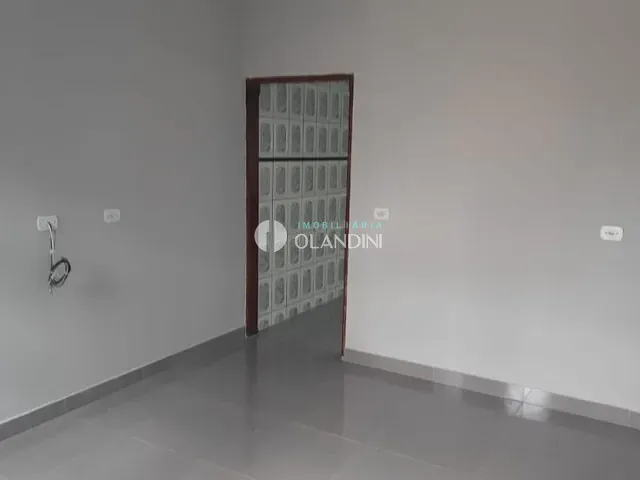 Casa com 125m² 2 quartos e 1 banheiro, para alugar, no bairro Jardim Sacilotto II em Artur Nogueira