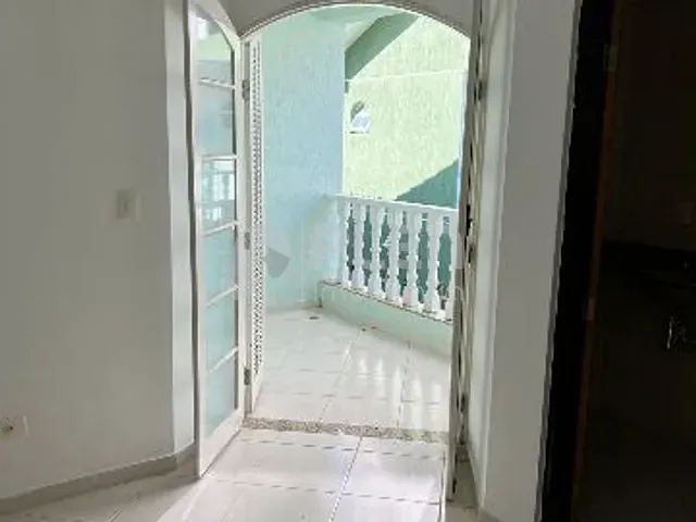 Casa 3 quartos e 5 banheiros, para alugar, no bairro Vila Santos em São Paulo