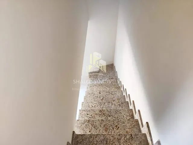 Casa com 96m² 2 quartos e 1 banheiro, à venda, no bairro Céu Azul em Belo Horizonte