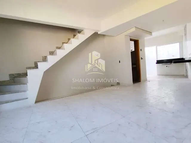 Casa com 96m² 2 quartos e 1 banheiro, à venda, no bairro Céu Azul em Belo Horizonte