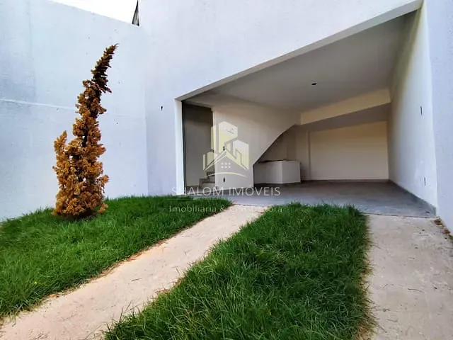 Casa com 96m² 2 quartos e 1 banheiro, à venda, no bairro Céu Azul em Belo Horizonte