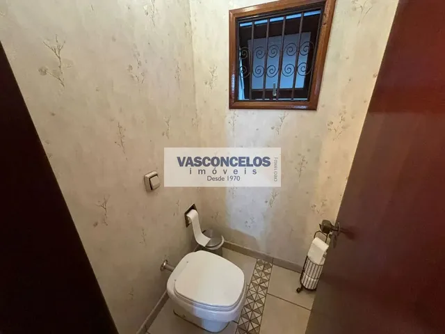 Casa com 360m² 3 quartos e 5 banheiros, à venda, no bairro Jardim Das Colinas em São José Dos Campos