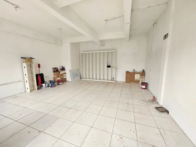 Casa com 235m² 4 quartos e 3 banheiros, à venda, no bairro Três Vendas em Pelotas