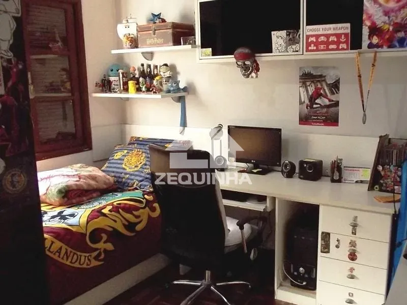 Casa, 4 quartos, 250 m² - Foto 8
