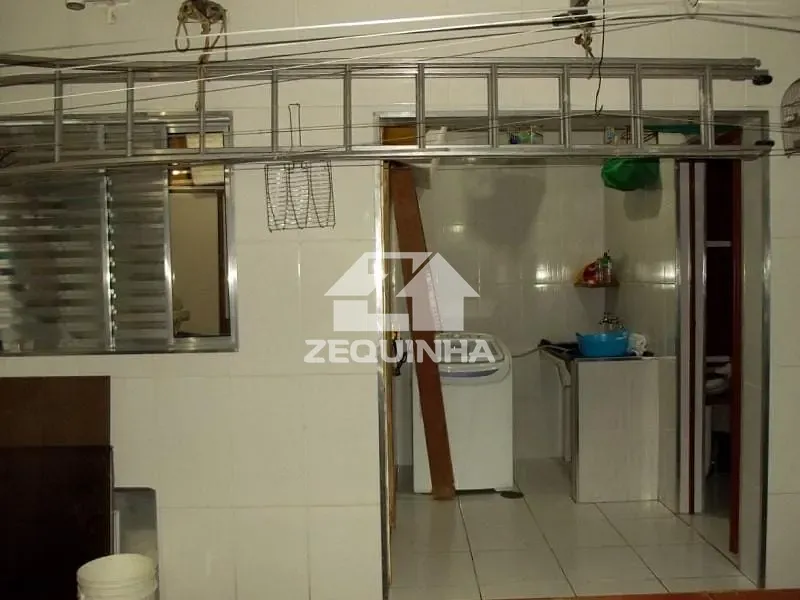Casa, 4 quartos, 250 m² - Foto 16