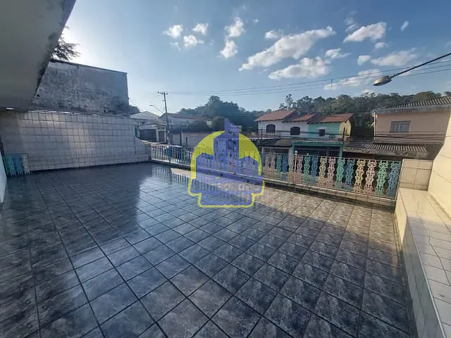 Casa com 238m² 4 quartos e 2 banheiros, à venda, no bairro Vila Dalva em São Paulo