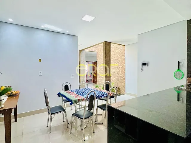 Casa 4 quartos e 4 banheiros, à venda, no bairro Parque Vila Verde em Formosa