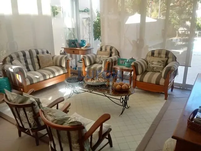 Casa com 698m² 4 quartos e 8 banheiros, à venda, no bairro Dois Córregos em Valinhos