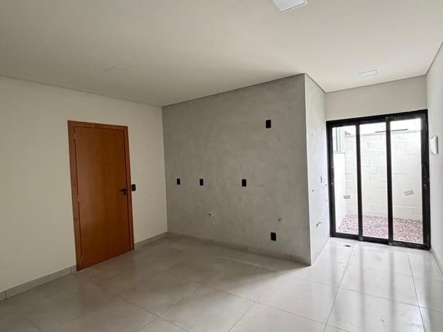 Casa 1 quarto e 1 banheiro, à venda, no bairro Sonhalto Videira em Sinop