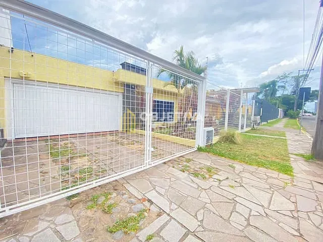 Casa com 416m² 3 quartos e 3 banheiros, à venda ou para alugar, no bairro Rondônia em Novo Hamburgo
