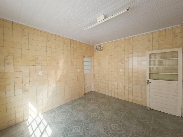 Casa com 264m² 3 quartos e 2 banheiros, à venda, no bairro Centro em Pelotas