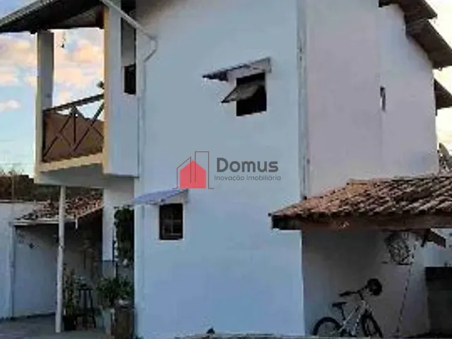Casa com 250m² 2 quartos e 1 banheiro, à venda, no bairro Parque das Nações em Pindamonhangaba