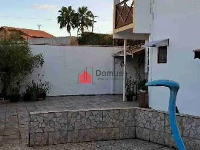 Casa com 250m² 2 quartos e 1 banheiro, à venda, no bairro Parque das Nações em Pindamonhangaba