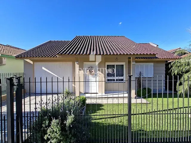 Casa 3 quartos e 2 banheiros, à venda, no bairro São Caetano em Arroio do Meio