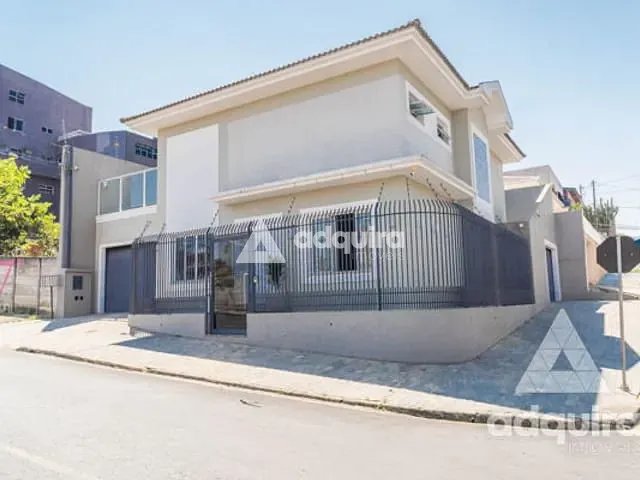 Sobrado com 226m² 4 quartos e 4 banheiros, à venda, no bairro Ronda em Ponta Grossa