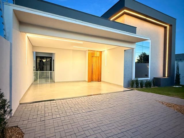 Casa com 300m² 3 quartos e 1 banheiro, à venda, no bairro Aquarela das Artes em Sinop