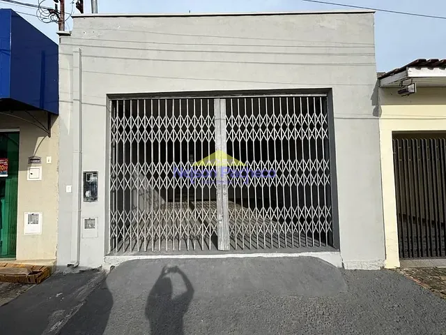 Casa com 161m² 2 quartos e 2 banheiros, à venda, no bairro Centro em Capivari