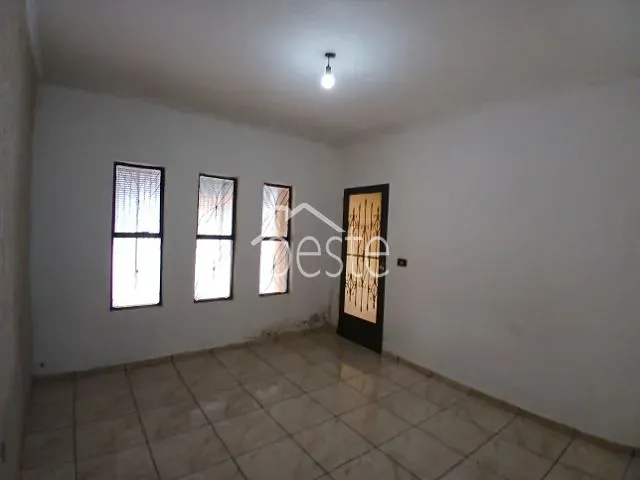 Casa com 250m² 2 quartos e 2 banheiros, à venda, no bairro Residencial Parque Zabani em Santa Bárbara D'Oeste
