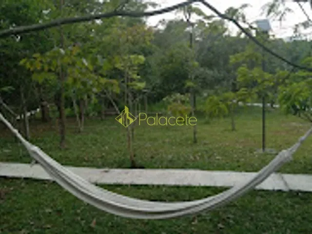 Casa com 175m² 2 quartos e 2 banheiros, à venda, no bairro Condomínio Residencial e Comercial Laguna em Pindamonhangaba