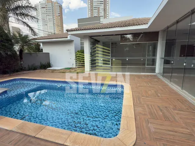 Casa com 732m² 3 quartos e 4 banheiros, à venda, no bairro Residencial Villaggio III em Bauru