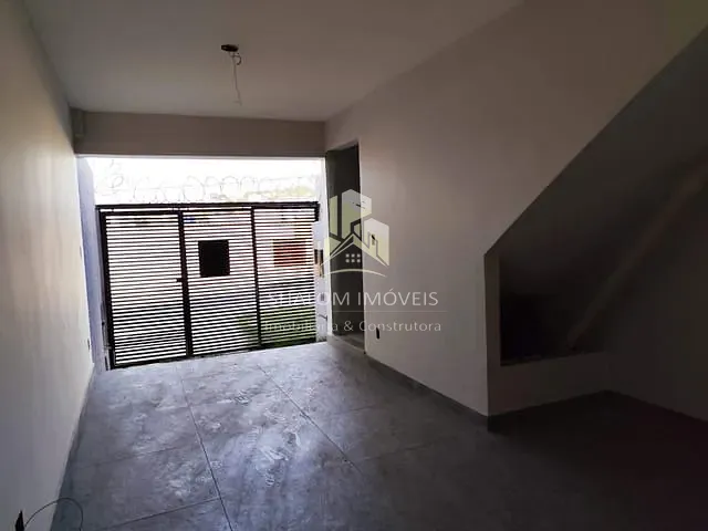 Casa com 83m² 2 quartos e 1 banheiro, à venda, no bairro Céu Azul em Belo Horizonte