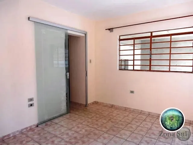 Casa com 180m² 4 quartos e 2 banheiros, à venda, no bairro Vossoroca em Votorantim