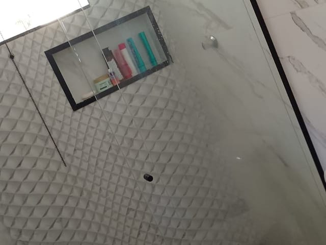 Casa 1 quarto e 1 banheiro, à venda, no bairro Parque Guarus em Campos dos Goytacazes