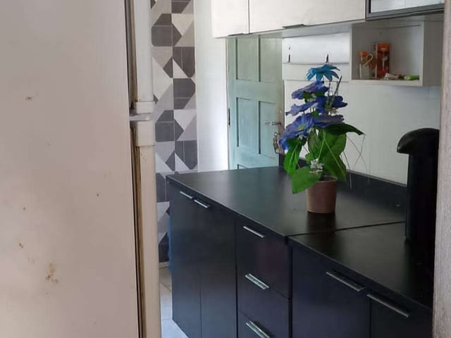 Casa 1 quarto e 1 banheiro, à venda, no bairro Parque Guarus em Campos dos Goytacazes