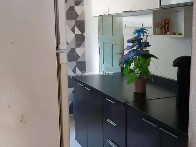 Casa 1 quarto e 1 banheiro, à venda, no bairro Parque Guarus em Campos dos Goytacazes