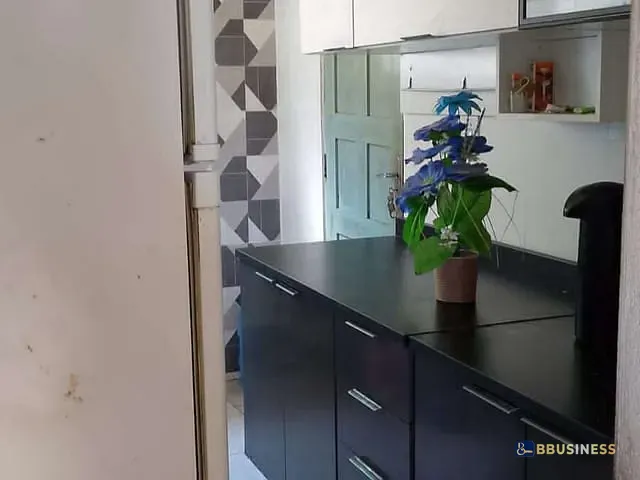 Casa 1 quarto e 1 banheiro, à venda, no bairro Parque Guarus em Campos dos Goytacazes