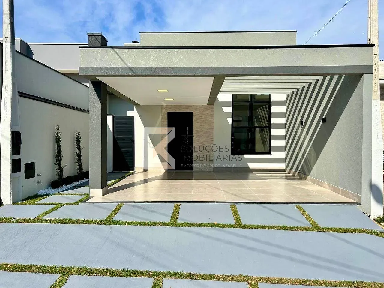 Casa, 3 quartos, 105 m² - Foto 1