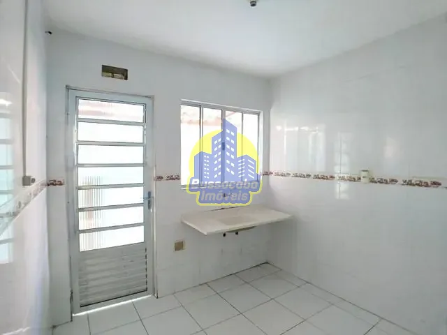 Casa com 125m² 2 quartos e 1 banheiro, à venda, no bairro Parque São Bento em Sorocaba