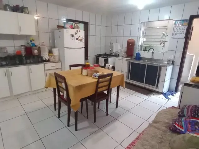 Casa com 444m² 6 quartos e 4 banheiros, à venda, no bairro Alto da Glória em Curitiba