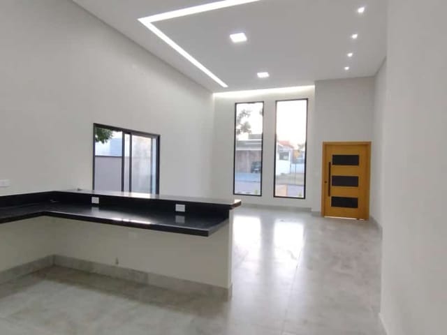 Casa com 300m² 3 quartos e 2 banheiros, à venda, no bairro Bairro do Grama em Caçapava