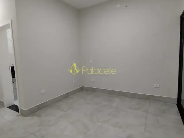 Casa com 300m² 3 quartos e 2 banheiros, à venda, no bairro Bairro do Grama em Caçapava
