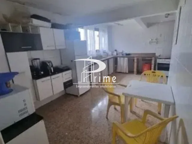 Casa com 850m² 4 quartos e 3 banheiros, à venda, no bairro Camboinhas em Niterói