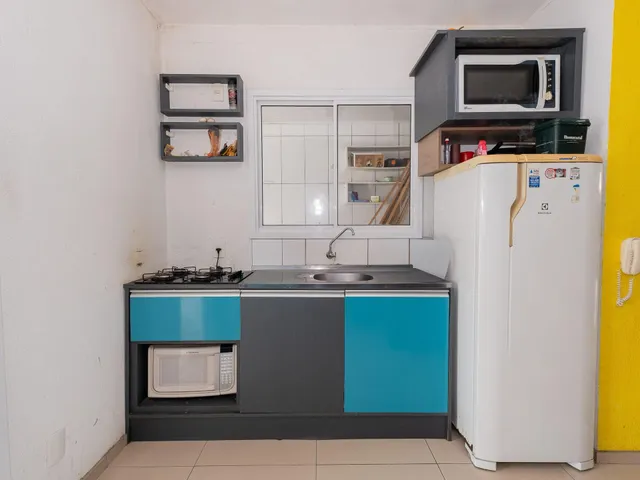 Casa 2 quartos e 1 banheiro, à venda, no bairro Areal em Pelotas