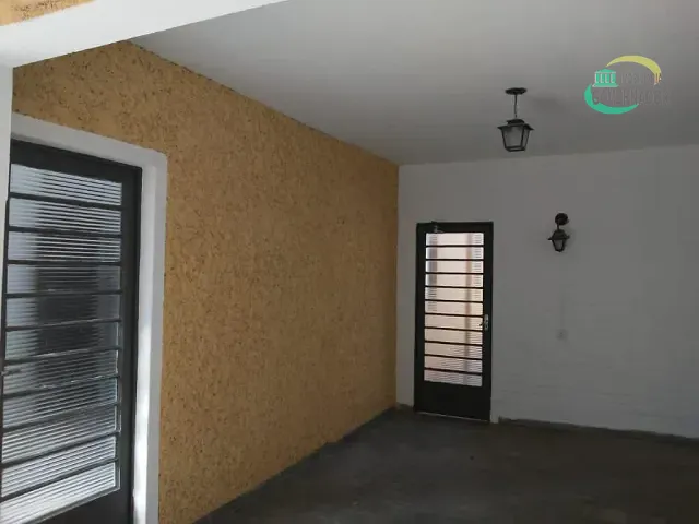 Casa com 250m² 2 quartos e 1 banheiro, à venda, no bairro Vila Anhangüera em Campinas