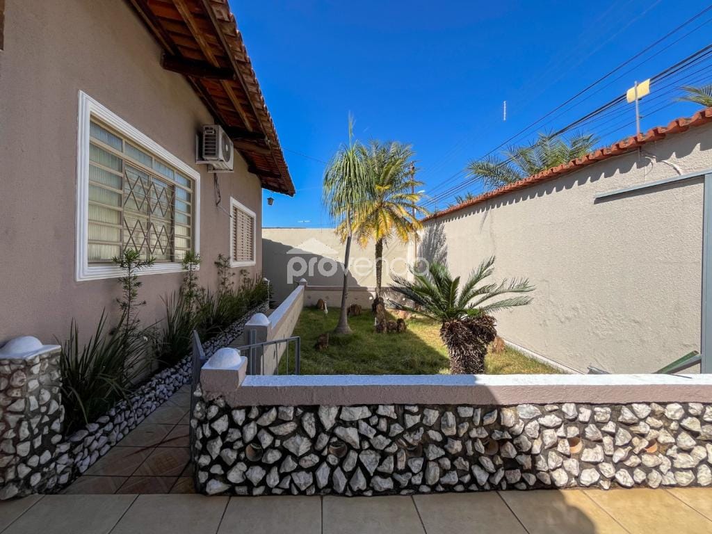 Casa, 3 quartos, 244 m² - Foto 3