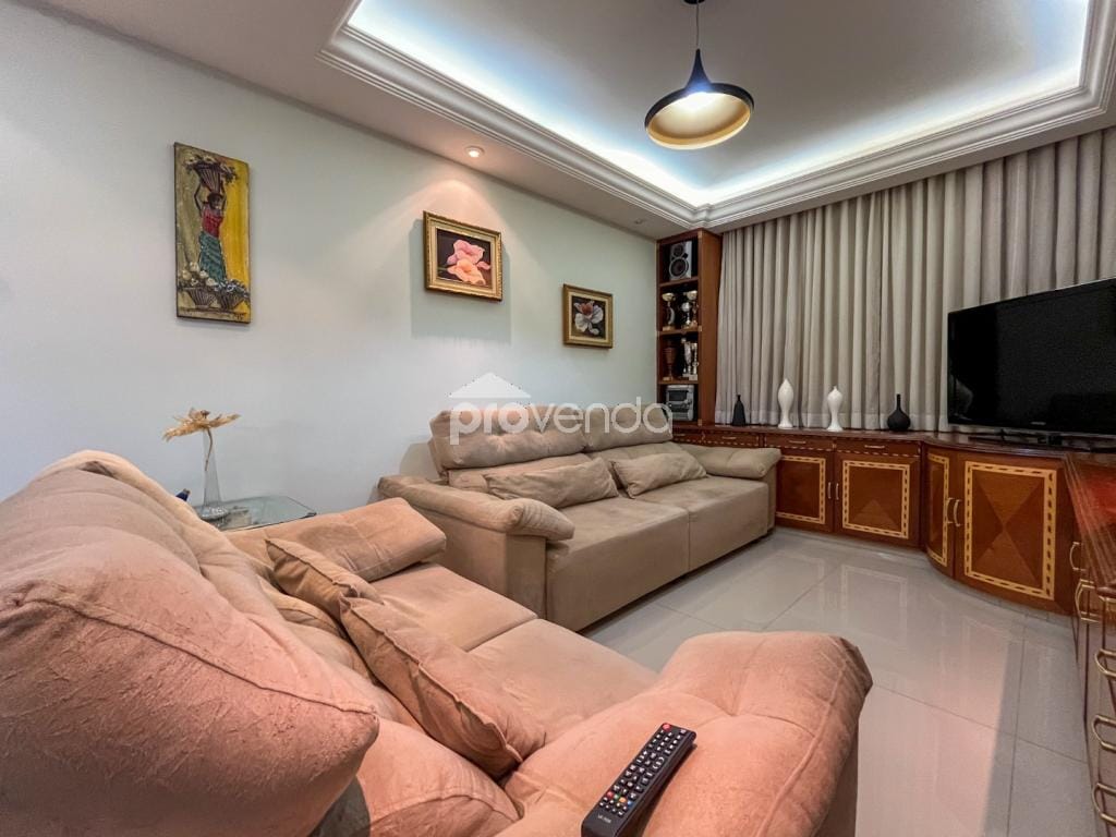 Casa, 3 quartos, 244 m² - Foto 5