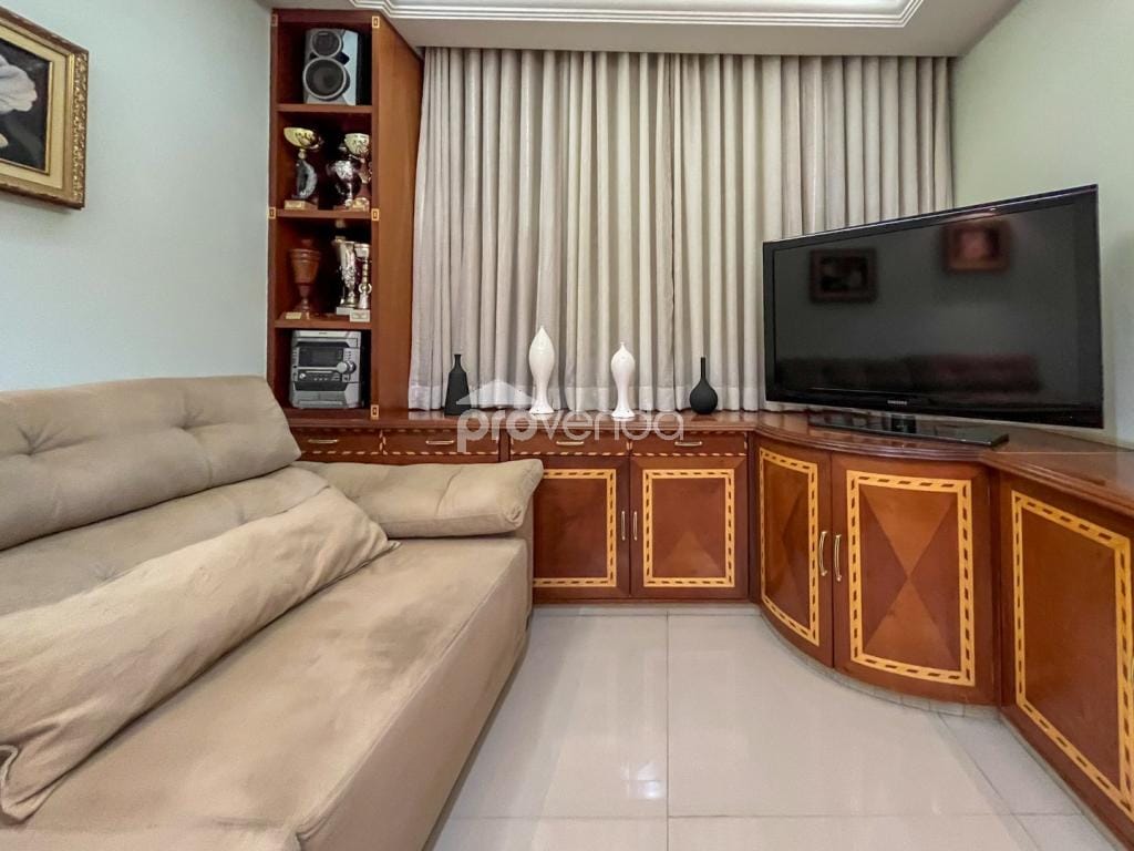 Casa, 3 quartos, 244 m² - Foto 6